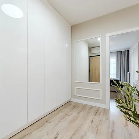 Prestige Haven By Aparo - Klimatyzacja, Balkon, Winda, Manufaktura, Muzeum Sztuki, Palac Poznanskiego Apartment *